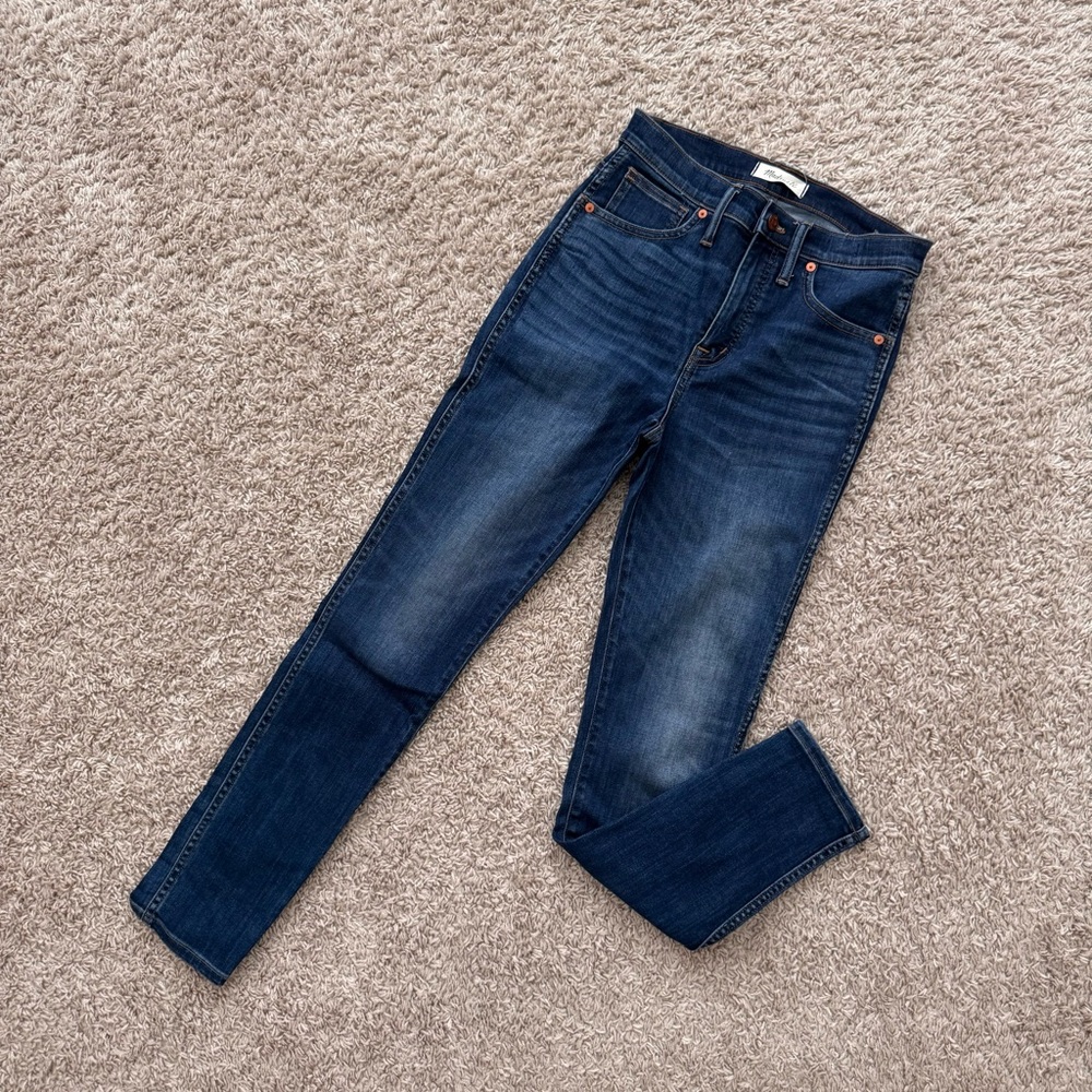 LIKE NEW Madewell 10” High Rise Skinny Jeans with Modern Stretch Fit